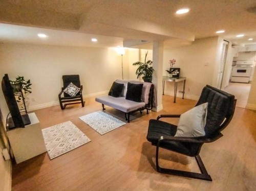 737 Robinson Street, Coquitlam, BC 