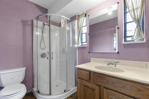 387 Mundy Street, Coquitlam, BC 