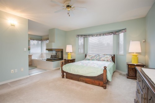 21-22488 116 Avenue, Maple Ridge, BC 