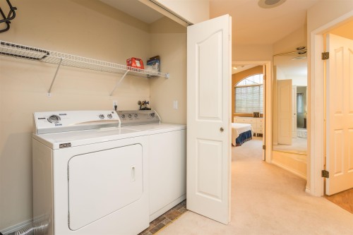 21-22488 116 Avenue, Maple Ridge, BC 