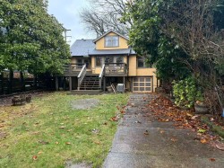 3588 W 28th Avenue  Vancouver, BC V6S 1S2
