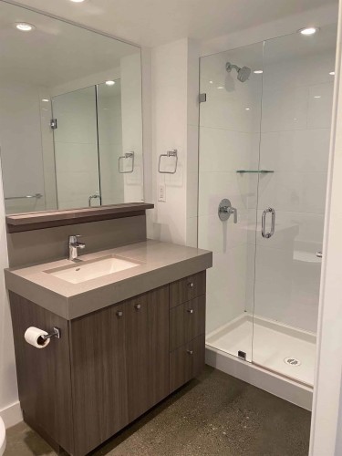 407-231 E Pender Street, Vancouver, BC 