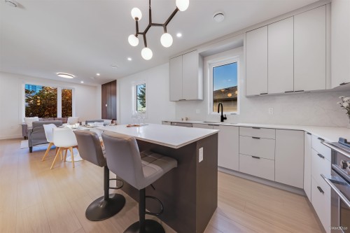 4-4211 Graveley Street, Burnaby, BC 