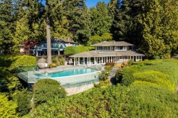 4100 Burkehill Road  West Vancouver, BC V7V 3M2
