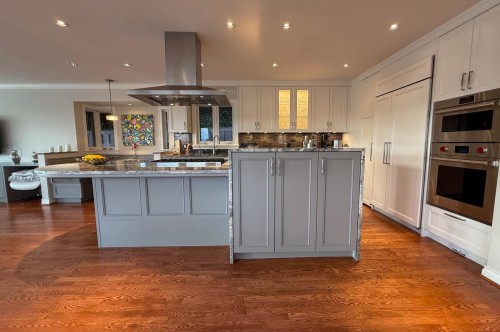 4100 Burkehill Road, West Vancouver, BC 