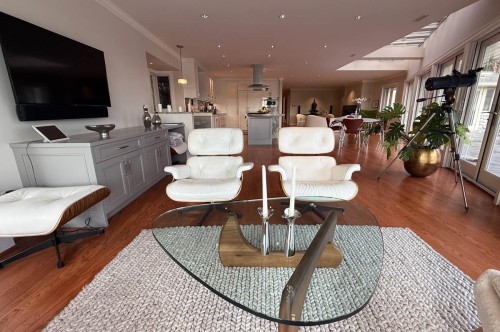 4100 Burkehill Road, West Vancouver, BC 