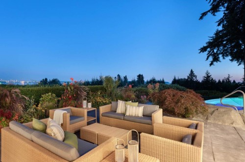 4100 Burkehill Road, West Vancouver, BC 