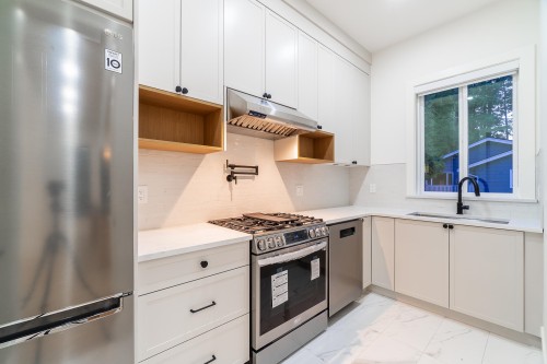 882 English Bluff Road, Delta, BC 