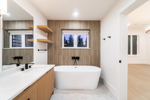 882 English Bluff Road, Delta, BC 