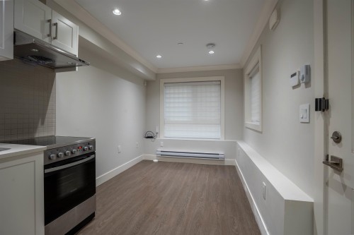 1895 60Th Avenue W, West Vancouver, BC 