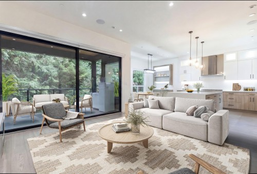 39184 Woodpecker Place  Squamish, BC V8B 1A7