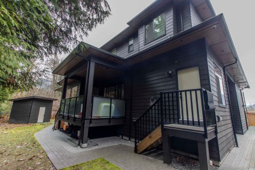 39184 Woodpecker Place, Squamish, BC 