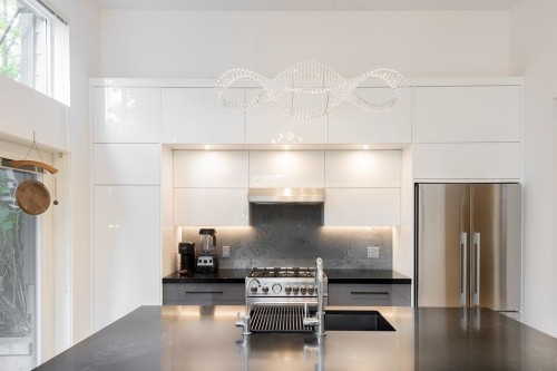 5952 Chancellor Mews, Vancouver, BC 