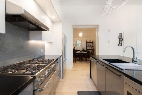 5952 Chancellor Mews, Vancouver, BC 