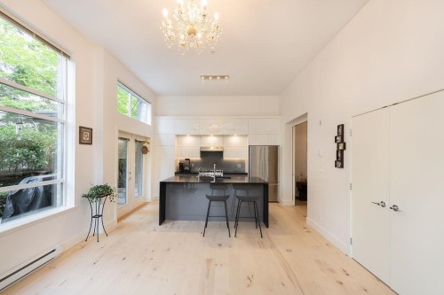 5952 Chancellor Mews, Vancouver, BC 