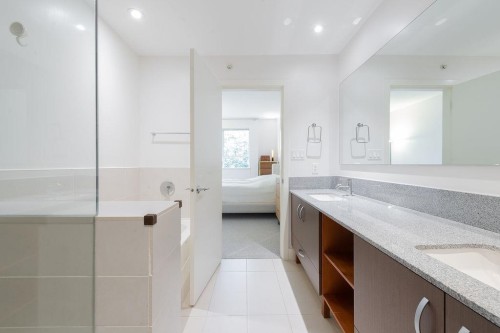 5952 Chancellor Mews, Vancouver, BC 