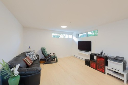 5952 Chancellor Mews, Vancouver, BC 