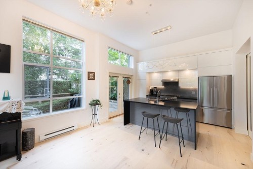 5952 Chancellor Mews, Vancouver, BC 