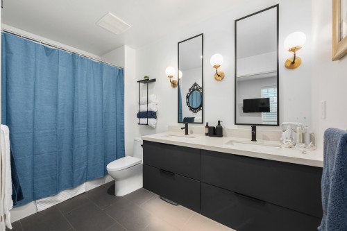 407-3018 St. George Street, Port Moody, BC 