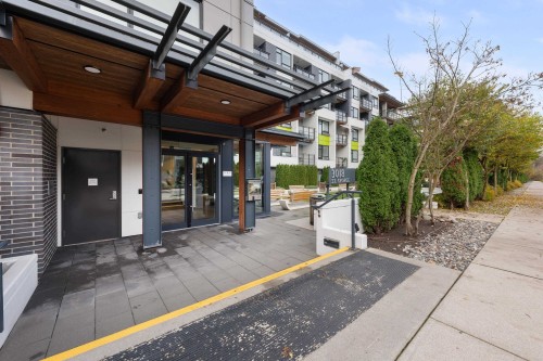 407-3018 St. George Street, Port Moody, BC 