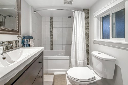 251 Pembina Street, New Westminster, BC 