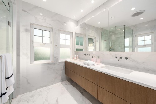 1407 W 33Rd Avenue, Vancouver, BC 