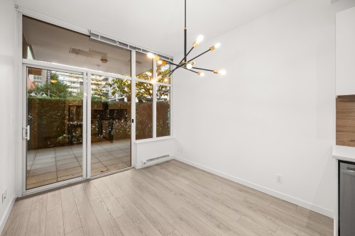 102-200 Nelson'S Crescent, New Westminster, BC 