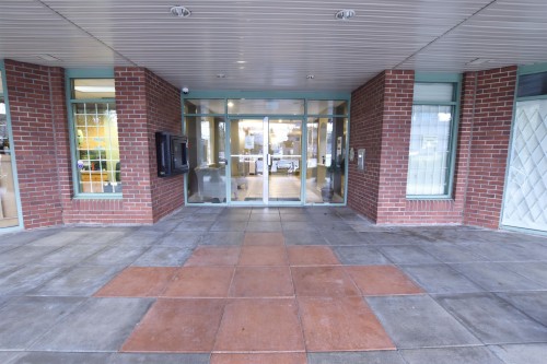 206-22230 North Avenue, Maple Ridge, BC 