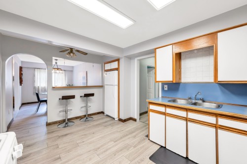 21089 Dewdney Trunk Road, Maple Ridge, BC 