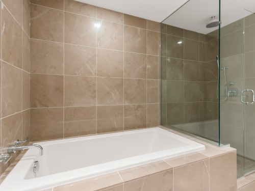 305-5955 Balsam Street, Vancouver, BC 