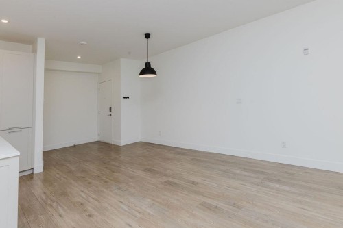 102-710 School Road, Gibsons, BC 