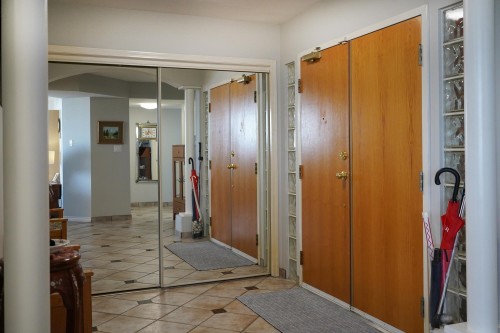 2003-121 Tenth Street, New Westminster, BC 