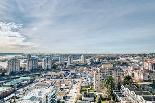 2003-121 Tenth Street, New Westminster, BC 