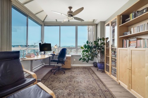 2003-121 Tenth Street, New Westminster, BC 