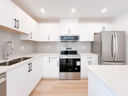  North Vancouver, BC None