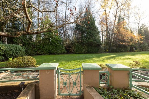 364 Taylor Way, West Vancouver, BC 