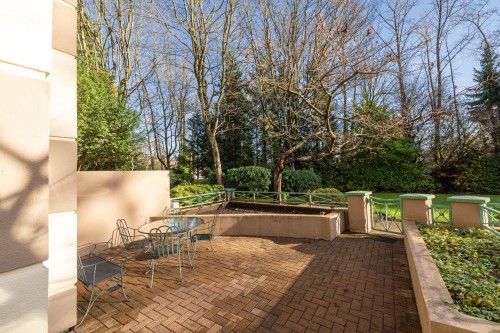 364 Taylor Way, West Vancouver, BC 