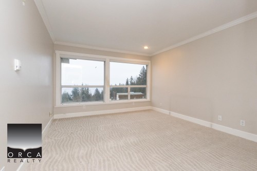 2565 Westhill Way, West Vancouver, BC 