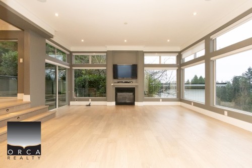 2565 Westhill Way, West Vancouver, BC 