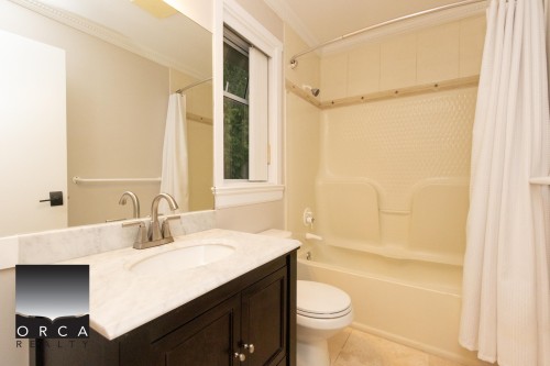 2565 Westhill Way, West Vancouver, BC 