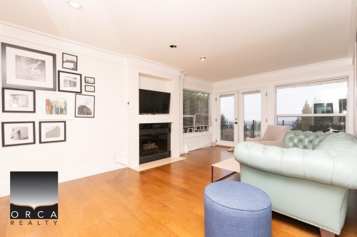 2565 Westhill Way, West Vancouver, BC 