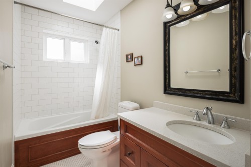 4804 Elgin Street, Vancouver, BC 