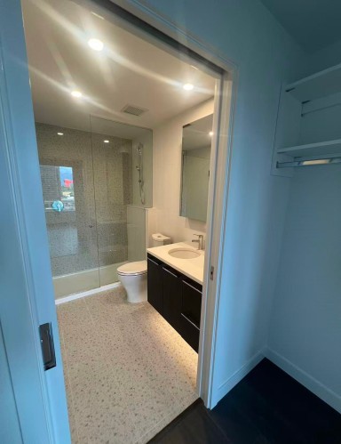 2001-2425 Alpha Avenue, Burnaby, BC 