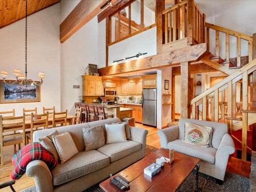 37-4700 Glacier Drive, Whistler, BC 