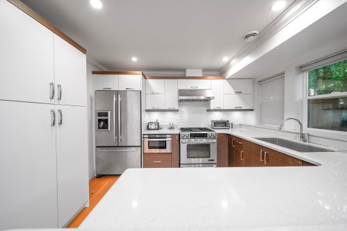 2388 Macdonald Street, Vancouver, BC 