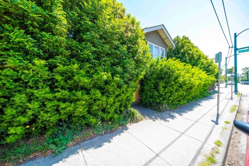 2388 Macdonald Street, Vancouver, BC 