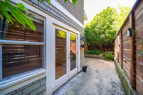 2388 Macdonald Street, Vancouver, BC 