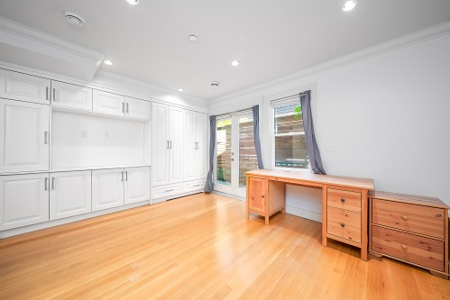 2388 Macdonald Street, Vancouver, BC 