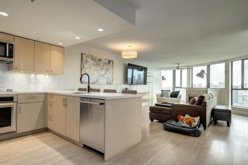 2504-1088 Quebec Street, Vancouver, BC 