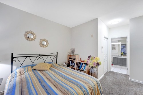 208-588 Twelfth Street, New Westminster, BC 